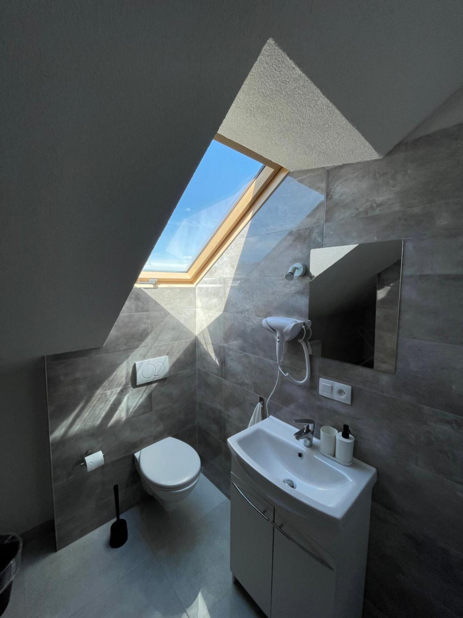 Apartmanovy Dom Stela Besenova Bagian luar foto